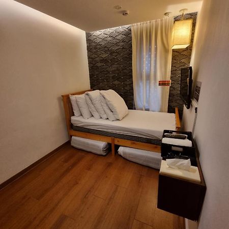 Hwon Guesthouse Seoul Exterior photo